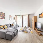 Apartment Elite -chic Serenity With Ac In A Free Park Zone Budapest