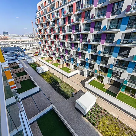 Elite -chic Serenity With Ac In A Free Park Zone Apartmán
